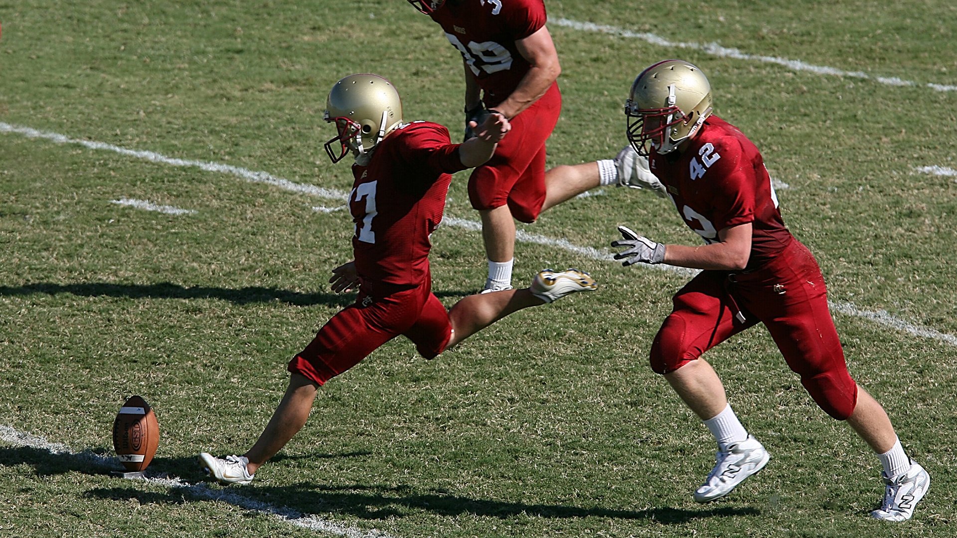 德甲俱乐部创新管理模式，提升运营效率，德甲俱乐部关系网